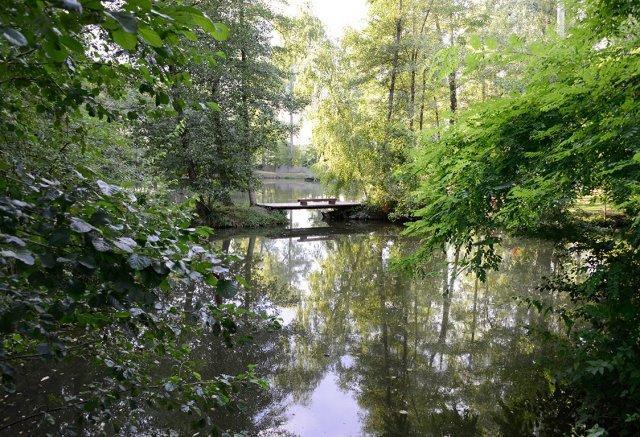 Penzion - Rybolov Pro Deti A Dospele Лазнє-Богданеч Екстер'єр фото